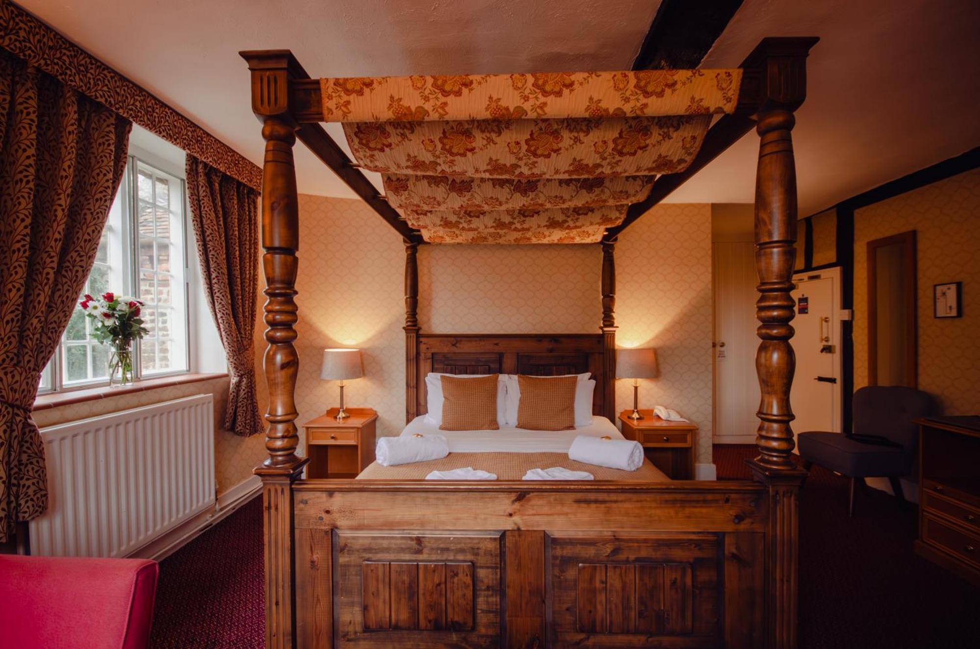 Howfield Manor Hotel Canterbury Ngoại thất bức ảnh