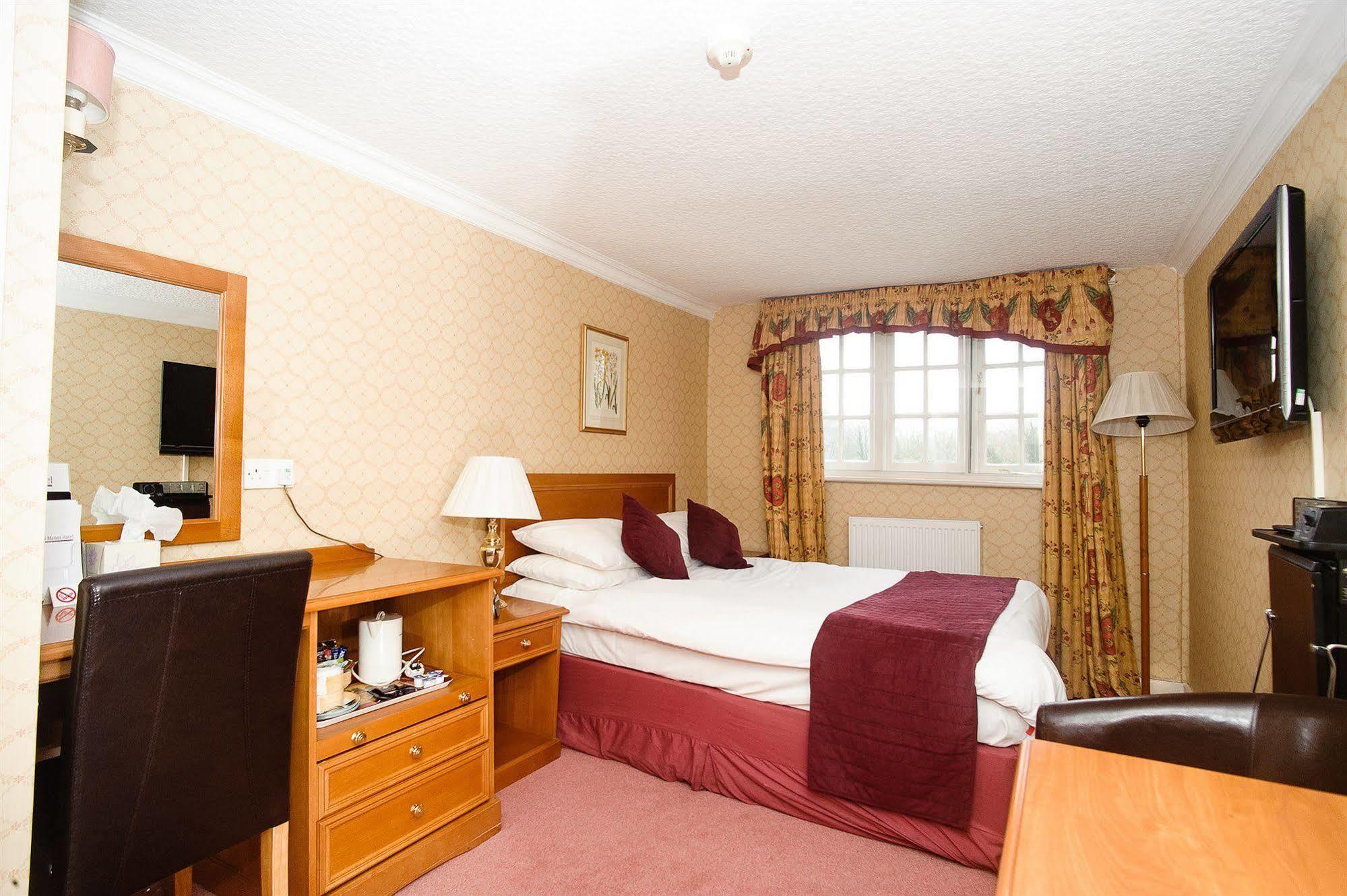 Howfield Manor Hotel Canterbury Ngoại thất bức ảnh